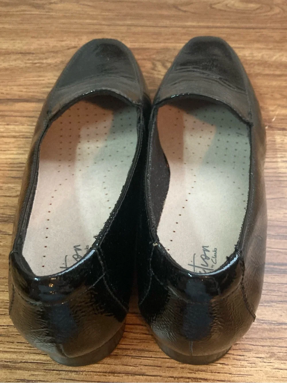 Clarks Glossy Black Shoes 7